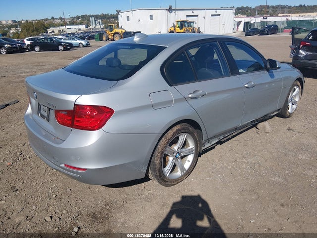 WBA3C3C51FP665063 BMW 320i Xdrive