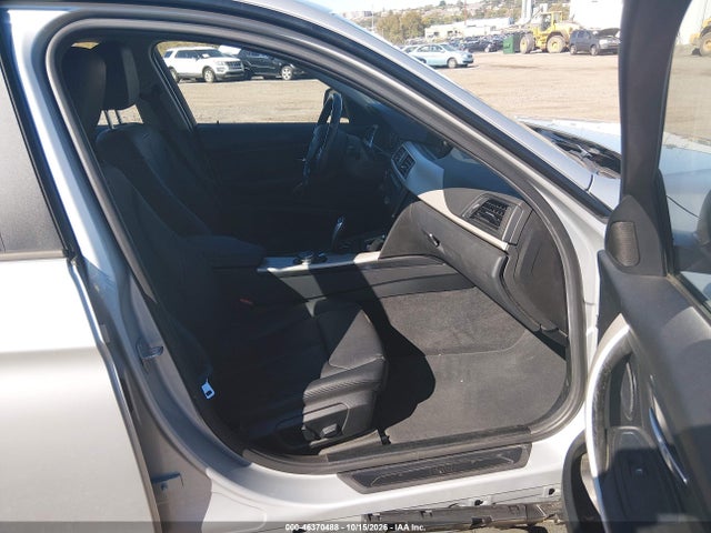 WBA3C3C51FP665063 BMW 320i Xdrive