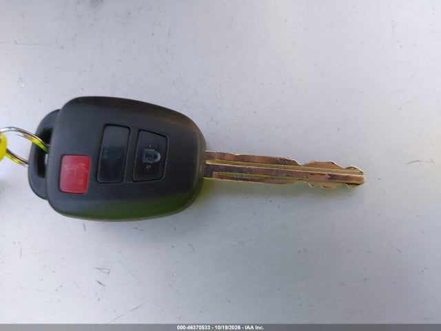2012 Toyota Prius C Two მანქანა იყიდება აუქციონზე, vin: JTDKDTB37C1502542, აუქციონის ნომერი: 46370533