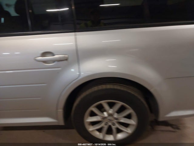 Продажа на аукционе авто 2015 Ford Flex Se, vin: 2FMGK5B83FBA22361, номер лота: 46370627