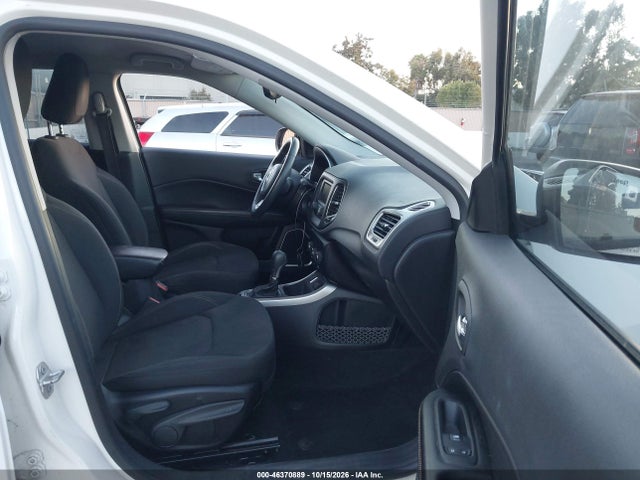 2018 Jeep Compass Sport Fwd მანქანა იყიდება აუქციონზე, vin: 3C4NJCABXJT416128, აუქციონის ნომერი: 46370889
