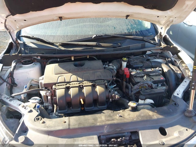 2017 Nissan Sentra Sr მანქანა იყიდება აუქციონზე, vin: 3N1AB7APXHY400929, აუქციონის ნომერი: 46370962