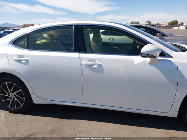 Lexus ES 350 2017 JTHBK1GG2H2253640 Image 14