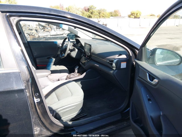 Продаж на аукціоні авто 2020 Hyundai Ioniq Plug-in Hybrid Sel, vin: KMHC75LD8LU228681, номер лоту: 46371000