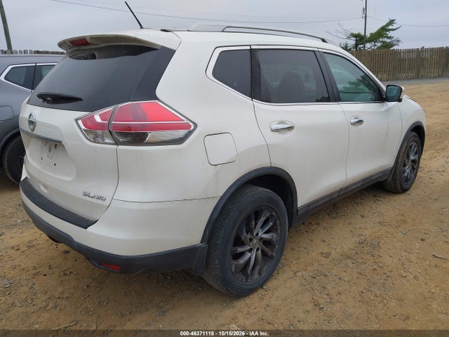 46371118 :رقم المزاد ، 5N1AT2MV7FC860655 vin ، 2015 Nissan Rogue Sl مزاد بيع