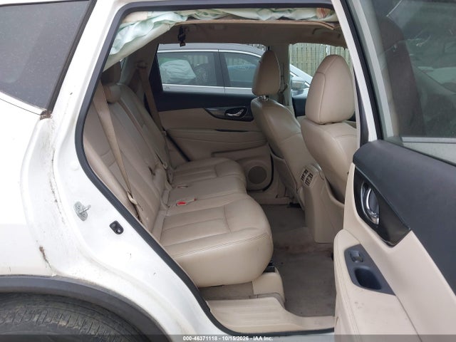 46371118 :رقم المزاد ، 5N1AT2MV7FC860655 vin ، 2015 Nissan Rogue Sl مزاد بيع