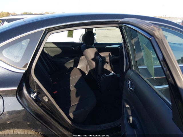 46371132 :رقم المزاد ، 3N1AB7AP4KY233832 vin ، 2019 Nissan Sentra S مزاد بيع