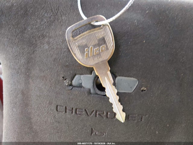 46371170 :رقم المزاد ، 1GCGC29R6WE206616 vin ، 1998 Chevrolet C2500 Fleetside مزاد بيع