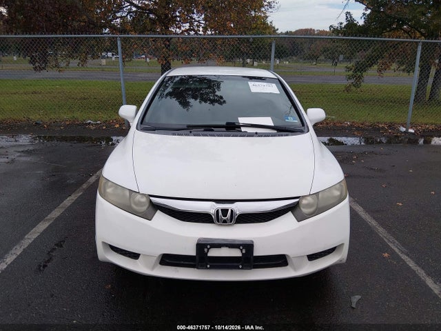 46371757 :رقم المزاد ، 19XFA4F54AE000402 vin ، 2010 Honda Civic Gx مزاد بيع