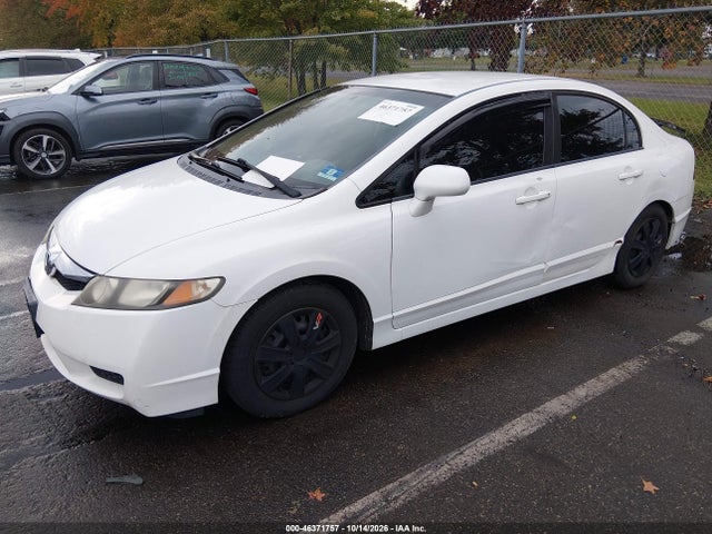 46371757 :رقم المزاد ، 19XFA4F54AE000402 vin ، 2010 Honda Civic Gx مزاد بيع