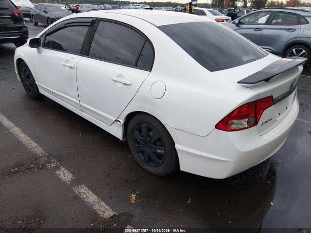 46371757 :رقم المزاد ، 19XFA4F54AE000402 vin ، 2010 Honda Civic Gx مزاد بيع