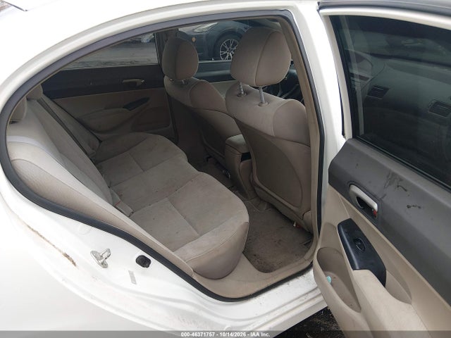 46371757 :رقم المزاد ، 19XFA4F54AE000402 vin ، 2010 Honda Civic Gx مزاد بيع