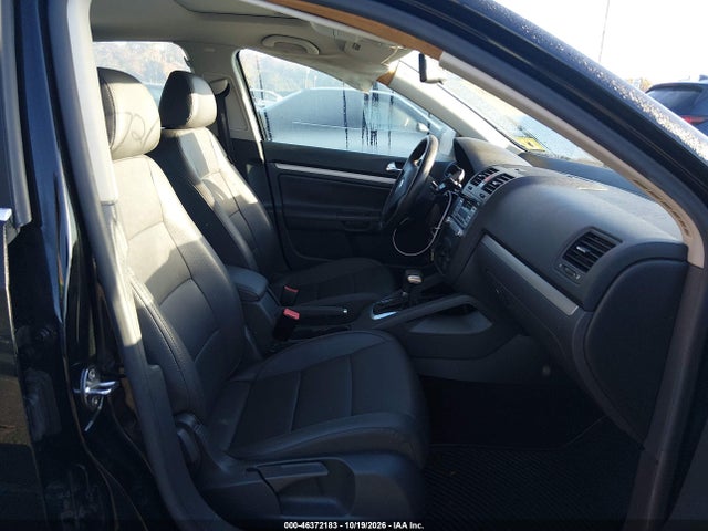 2007 Volkswagen Jetta Wolfsburg Edition მანქანა იყიდება აუქციონზე, vin: 3VWEG71K97M115517, აუქციონის ნომერი: 46372183