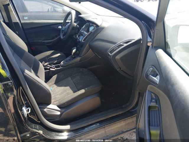 46372190 :رقم المزاد ، 1FADP3H29HL294079 vin ، 2017 Ford Focus Sel مزاد بيع