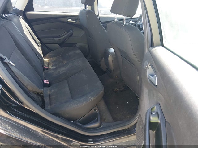 46372190 :رقم المزاد ، 1FADP3H29HL294079 vin ، 2017 Ford Focus Sel مزاد بيع