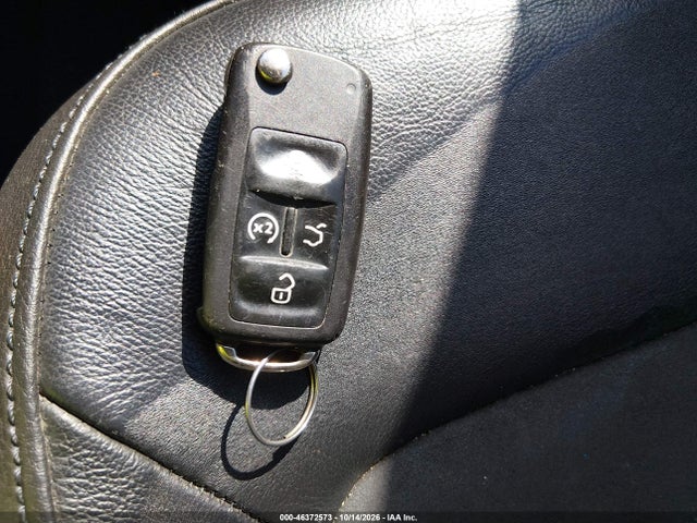 Продажа на аукционе авто 2013 Volkswagen Passat 2.0l Tdi Sel Premium, vin: 1VWCN7A33DC108808, номер лота: 46372573