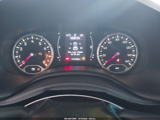 Продаж на аукціоні авто 2017 Jeep Renegade Sport Fwd, vin: ZACCJAAB3HPE83439, номер лоту: 46372589