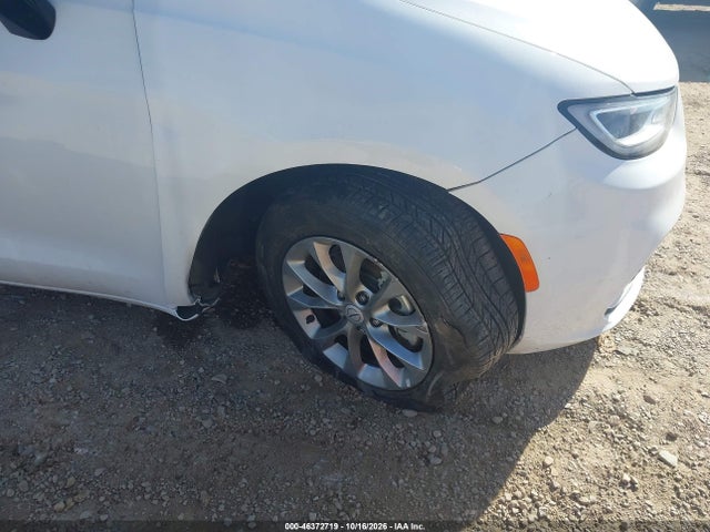 2026 Chrysler Pacifica Limited მანქანა იყიდება აუქციონზე, vin: 2C4RC1GGXTR182047, აუქციონის ნომერი: 46372719