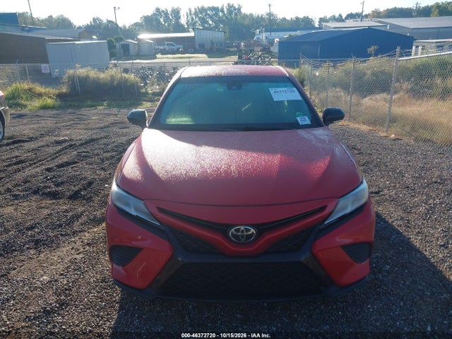 46372720 :رقم المزاد ، 4T1B11HKXKU207228 vin ، 2019 Toyota Camry Se مزاد بيع