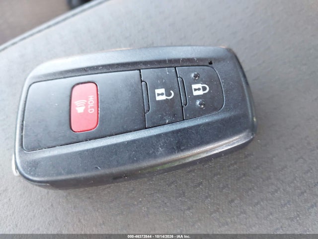 Продаж на аукціоні авто 2018 Toyota Prius Two, vin: JTDKBRFU5J3582906, номер лоту: 46372844