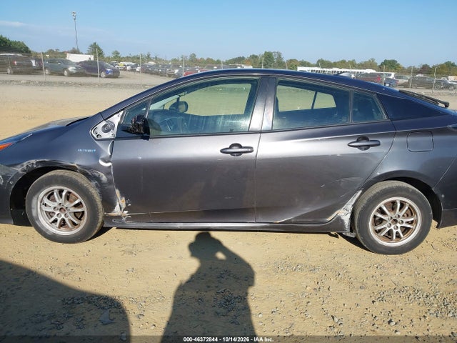Продаж на аукціоні авто 2018 Toyota Prius Two, vin: JTDKBRFU5J3582906, номер лоту: 46372844