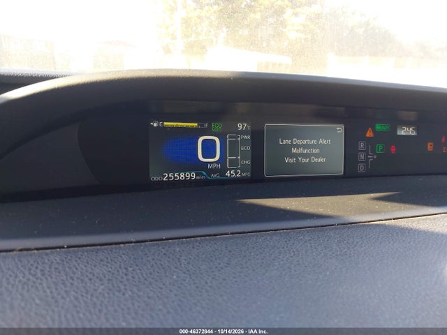 Продаж на аукціоні авто 2018 Toyota Prius Two, vin: JTDKBRFU5J3582906, номер лоту: 46372844