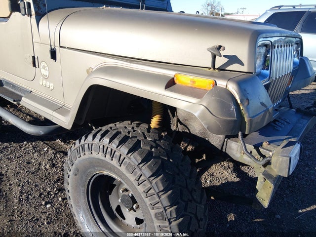 1987 Jeep Wrangler Sport მანქანა იყიდება აუქციონზე, vin: 2BCCV8136HB531513, აუქციონის ნომერი: 46372867