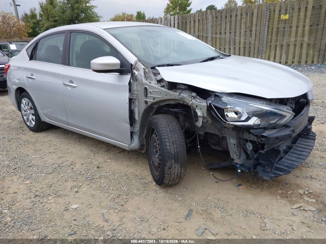 2018 Nissan Sentra S მანქანა იყიდება აუქციონზე, vin: 3N1AB7AP2JY245704, აუქციონის ნომერი: 46372903