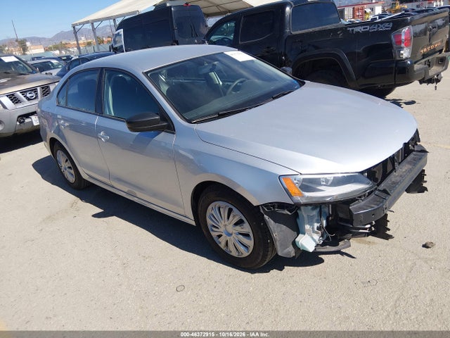 2016 3VW267AJ1GM243764 главное изображение