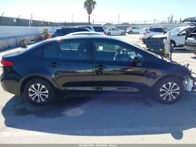 JTDEAMDE1NJ051749 Toyota Corolla Hybrid Le