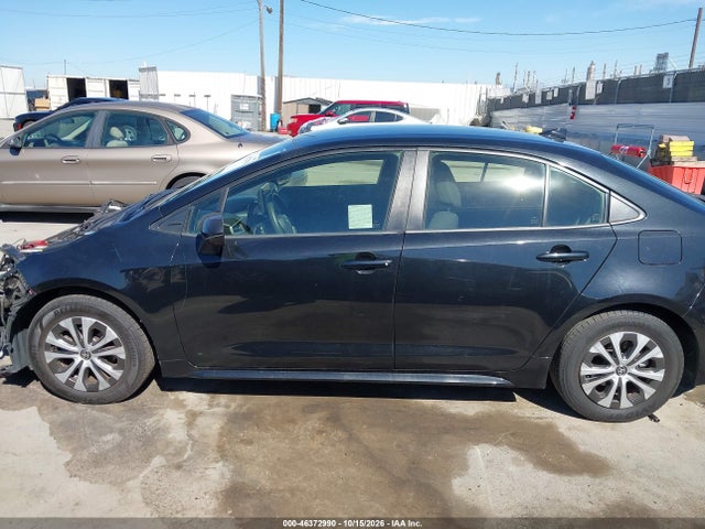 JTDEAMDE1NJ051749 Toyota Corolla Hybrid Le