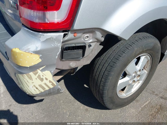 Продаж на аукціоні авто 2010 Ford Escape Limited, vin: 1FMCU0EG5AKB64403, номер лоту: 46373067