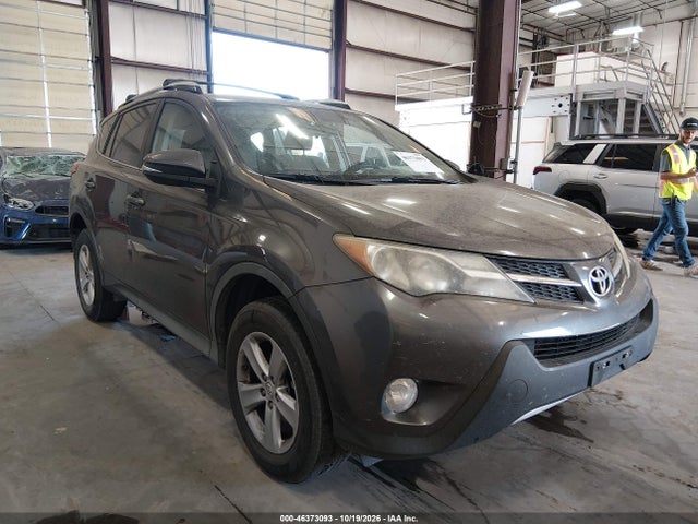 2014 2T3RFREV8EW149113 main image