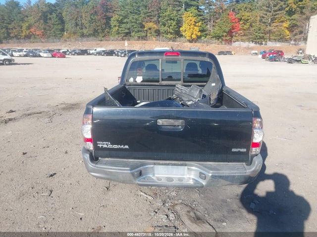 46373115 :رقم المزاد ، 5TFJX4CN1FX068368 vin ، 2015 Toyota Tacoma مزاد بيع