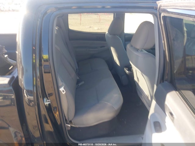 46373115 :رقم المزاد ، 5TFJX4CN1FX068368 vin ، 2015 Toyota Tacoma مزاد بيع