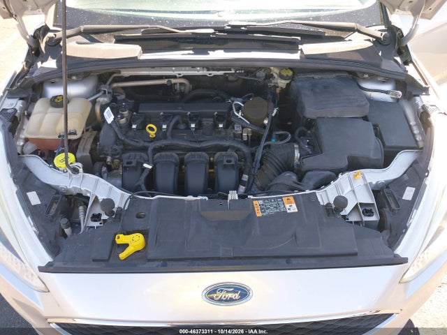 Ford FOCUS SE 2016 1FADP3F25GL241994 Image 10