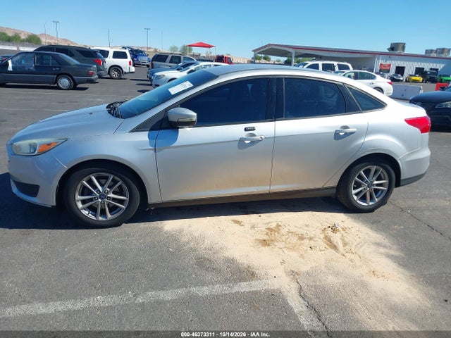 Ford FOCUS SE 2016 1FADP3F25GL241994 Image 12