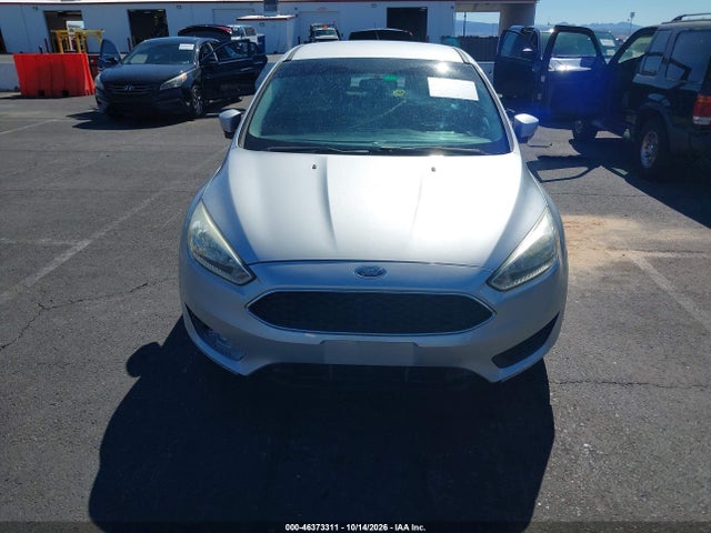 Ford FOCUS SE 2016 1FADP3F25GL241994 Image 6