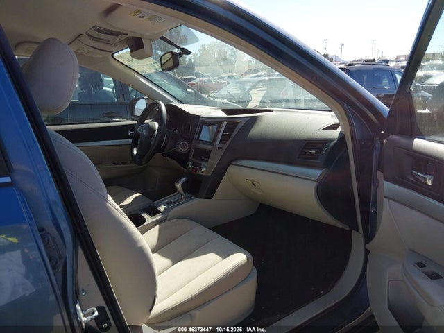 Subaru Outback 2.5i 2014 4S4BRBAC5E3203826 Image 5