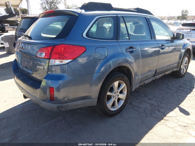 Subaru Outback 2.5i 2014 4S4BRBAC5E3203826 Image 6