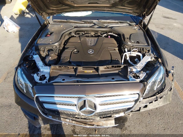 WDDZH6GB9HA164675 Mercedes-Benz E 400 4matic