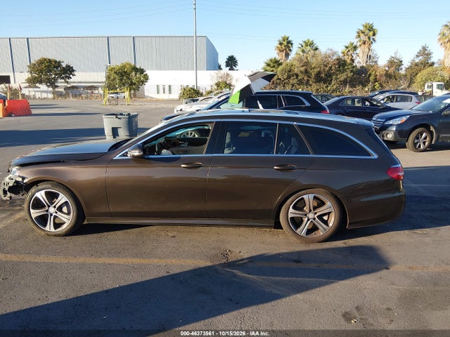 WDDZH6GB9HA164675 Mercedes-Benz E 400 4matic
