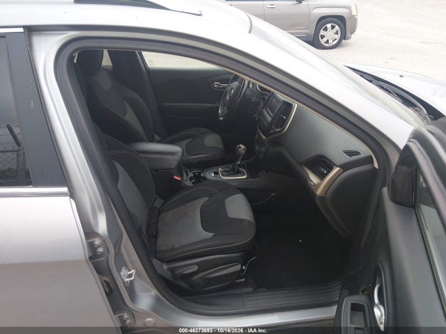 46373693 :رقم المزاد ، 1C4PJLCSXEW287314 vin ، 2014 Jeep Cherokee Latitude مزاد بيع