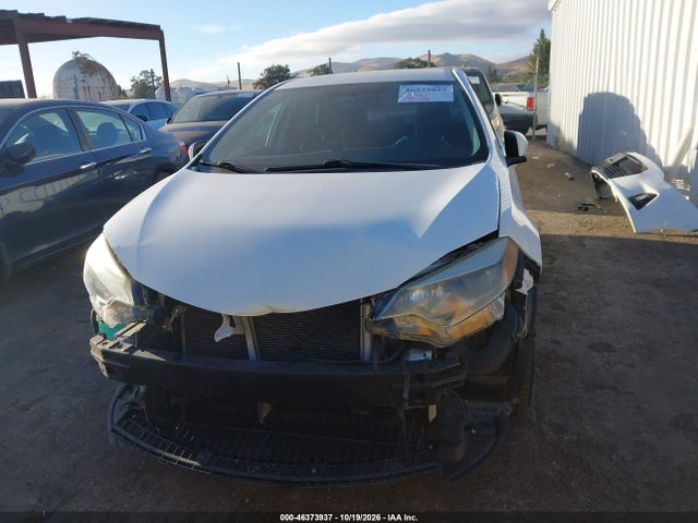 2015 Toyota Corolla S Plus მანქანა იყიდება აუქციონზე, vin: 5YFBURHE6FP323596, აუქციონის ნომერი: 46373937