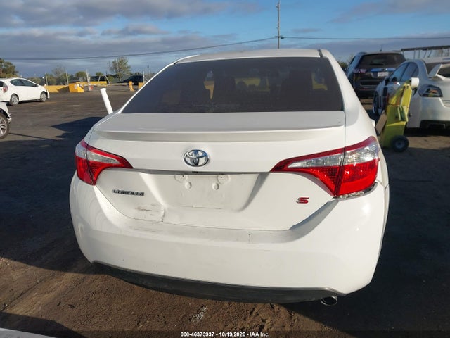 2015 Toyota Corolla S Plus მანქანა იყიდება აუქციონზე, vin: 5YFBURHE6FP323596, აუქციონის ნომერი: 46373937