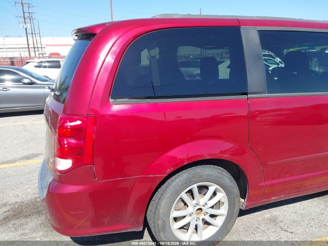 2015 Dodge Grand Caravan Sxt მანქანა იყიდება აუქციონზე, vin: 2C4RDGCGXFR631415, აუქციონის ნომერი: 46373941