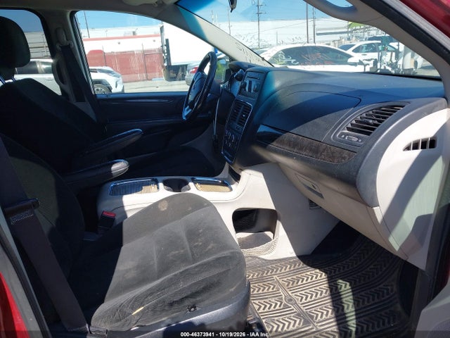 2015 Dodge Grand Caravan Sxt მანქანა იყიდება აუქციონზე, vin: 2C4RDGCGXFR631415, აუქციონის ნომერი: 46373941