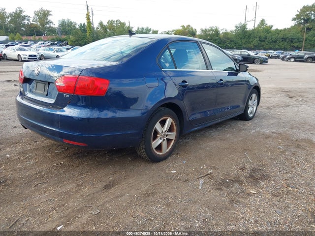 Продаж на аукціоні авто 2014 Volkswagen Jetta 2.0l Tdi, vin: 3VWLL7AJ7EM275614, номер лоту: 46374035