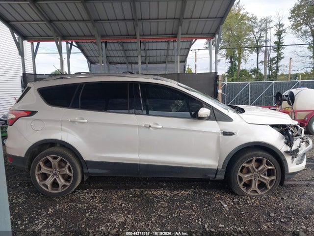 Продажа на аукционе авто 2017 Ford Escape Titanium, vin: 1FMCU9J97HUB34801, номер лота: 46374367