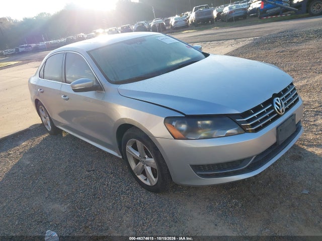 2013 Volkswagen Passat 2.0l Tdi Se მანქანა იყიდება აუქციონზე, vin: 1VWBN7A31DC029214, აუქციონის ნომერი: 46374615